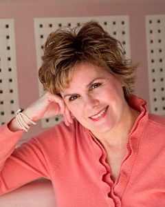 author pink sweater 4x300