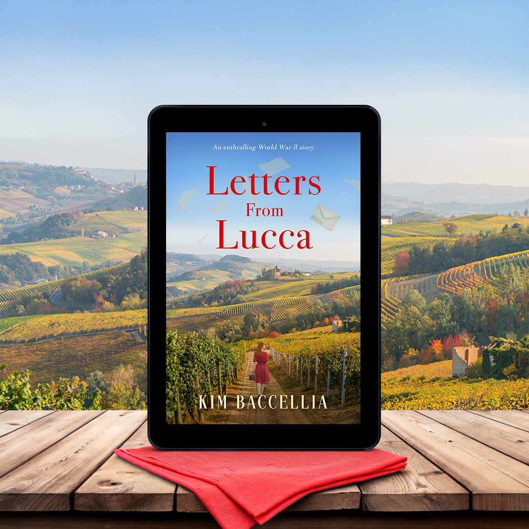 Lucca Lettering Letters From Lucca by Kim Baccellia | Nina Soden